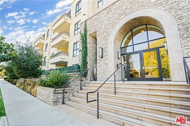 5015 Balboa Boulevard 103, Encino (los Angeles), CA 91316