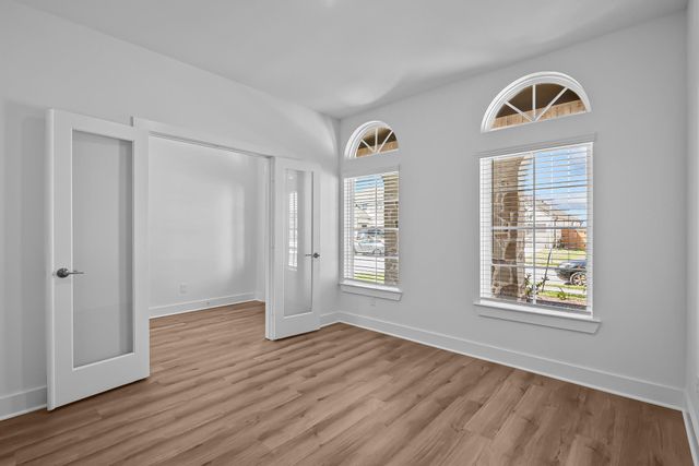 8546 Pier Cove Drive, Cypress, TX 77433