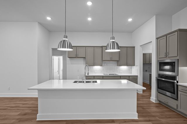 8546 Pier Cove Drive, Cypress, TX 77433