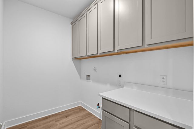 8546 Pier Cove Drive, Cypress, TX 77433