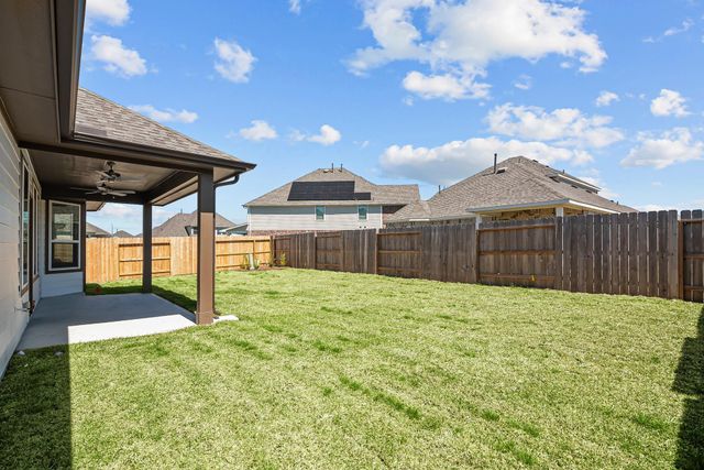 8546 Pier Cove Drive, Cypress, TX 77433