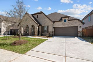 8546 Pier Cove Drive, Cypress, TX 77433