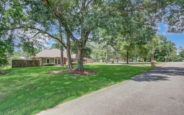 14902 Cactus Wren Drive, Tomball, TX 77377