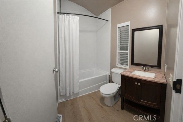 135 N Pepper 7, Rialto, CA 92376