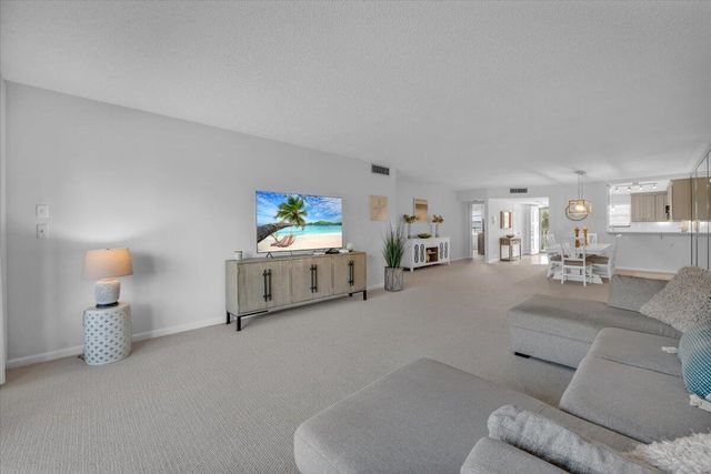 300 N Highway A1a 304h, Jupiter, FL 33477