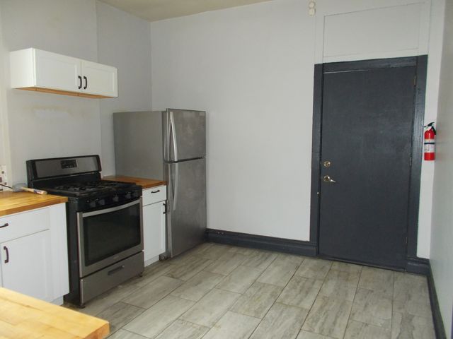 5715 S Sangamon Avenue 2, Chicago, IL 60621