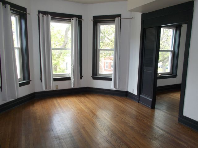 5715 S Sangamon Avenue 2, Chicago, IL 60621