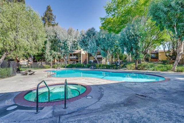 259 Capitol 163, San Jose, CA 95127