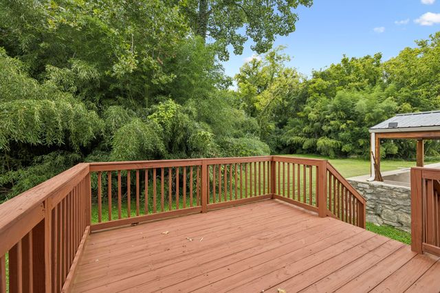 4806 Big Horn Dr, Old Hickory, TN 37138