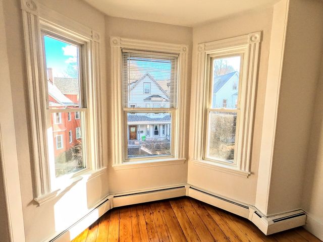 90 Wenham St. 3, Boston, MA 02130