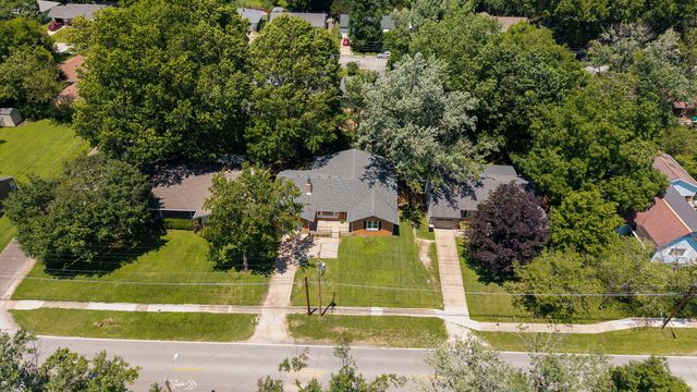 1309 E Bennett Street, Springfield, MO 65804