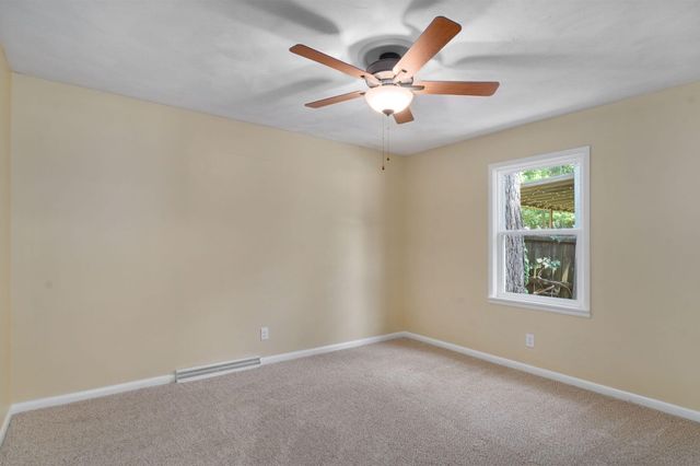 1309 E Bennett Street, Springfield, MO 65804