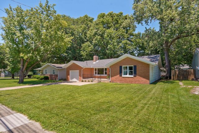 1309 E Bennett Street, Springfield, MO 65804