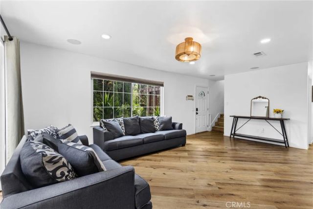 18846 Vicci Street, Canyon Country, CA 91351