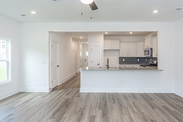 616 Farcroft Trail, Roebuck, SC 29376