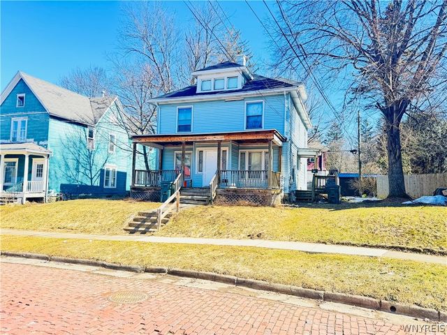 33 Linwood Avenue, Jamestown, NY 14701