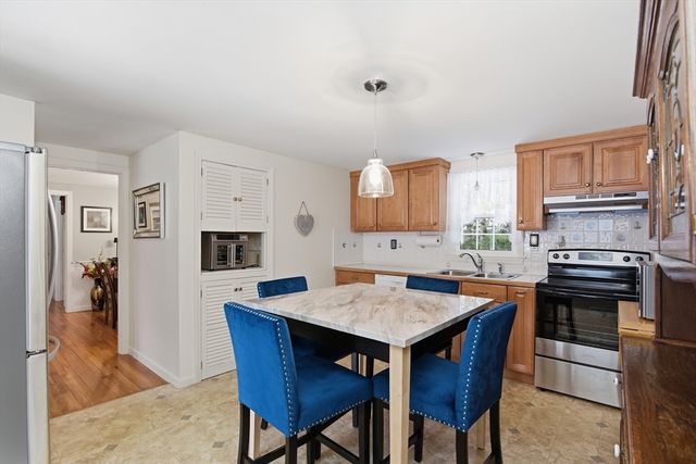 22 Johnson Lane, Yarmouth, MA 02673