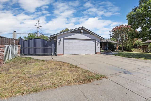 6510 N El Dorado St, Stockton, CA 95207