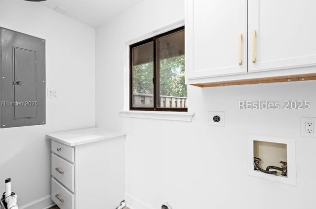 4 Brown Thrasher Rd, Hilton Head Island, SC 29926