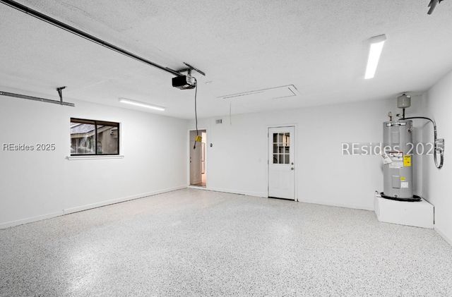 4 Brown Thrasher Rd, Hilton Head Island, SC 29926