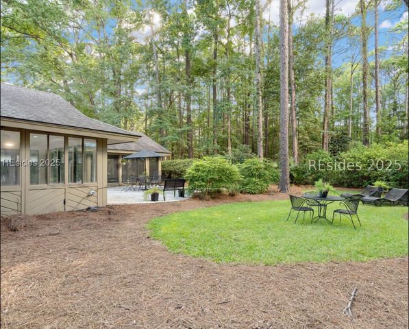 4 Brown Thrasher Rd, Hilton Head Island, SC 29926