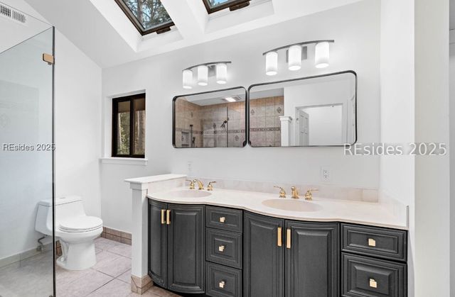 4 Brown Thrasher Rd, Hilton Head Island, SC 29926