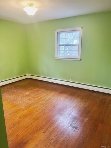 84 Hillis Terrace, Poughkeepsie, NY 12603