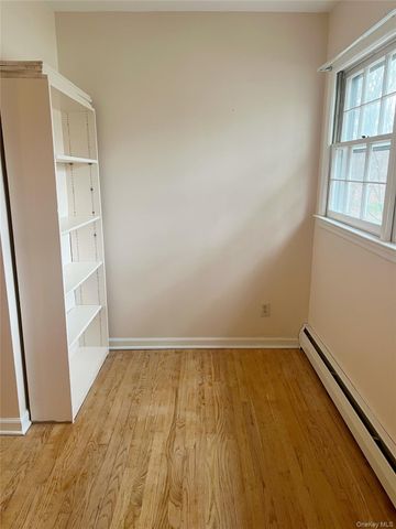 84 Hillis Terrace, Poughkeepsie, NY 12603