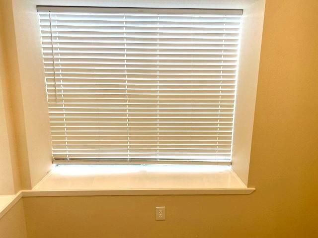 7943 Bunker Wood Lane, Houston, TX 77086