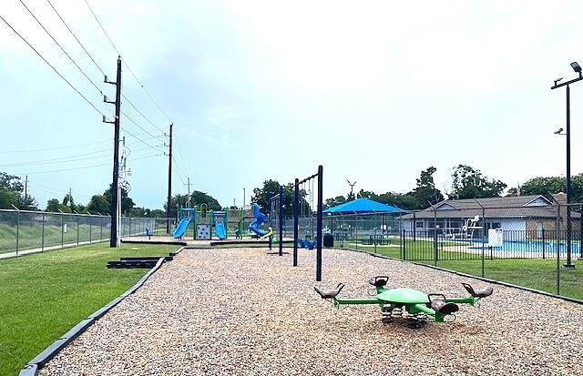 7943 Bunker Wood Lane, Houston, TX 77086