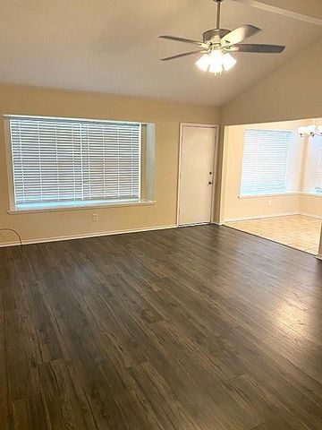 7943 Bunker Wood Lane, Houston, TX 77086
