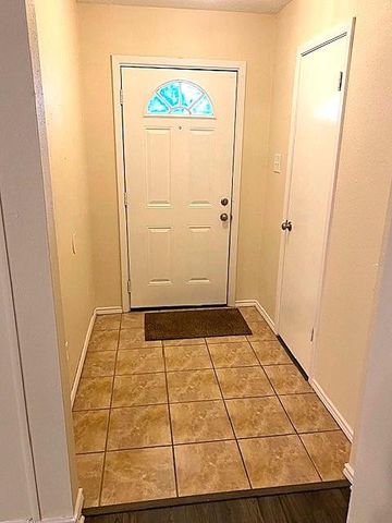 7943 Bunker Wood Lane, Houston, TX 77086