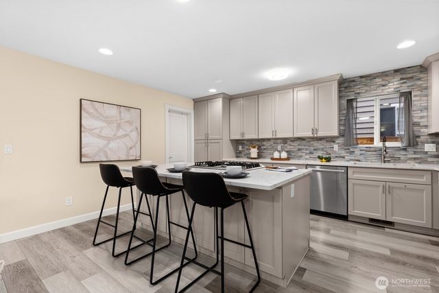 22727 NE Cascara Circle, Redmond, WA 98053