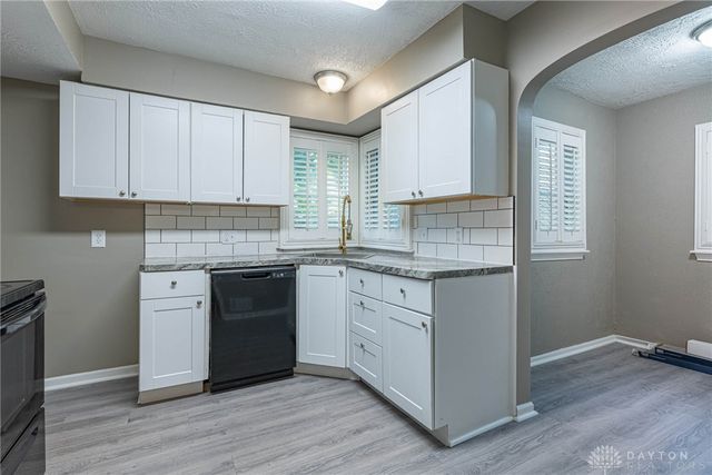 517 W Hudson Avenue, Dayton, OH 45406