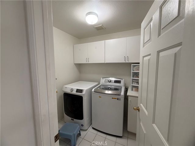 23812 Los Codona, Torrance, CA 90505