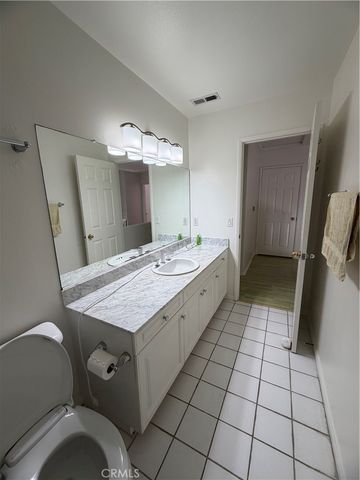 23812 Los Codona, Torrance, CA 90505