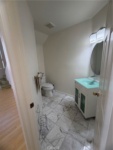 23812 Los Codona, Torrance, CA 90505