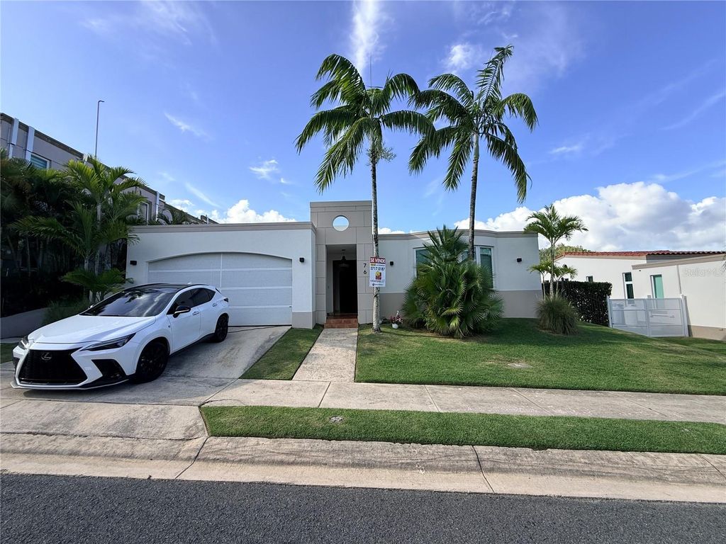 Image 2 of property listing at Alambra ALAMBRA STREET 76, Guaynabo, PR 00971
