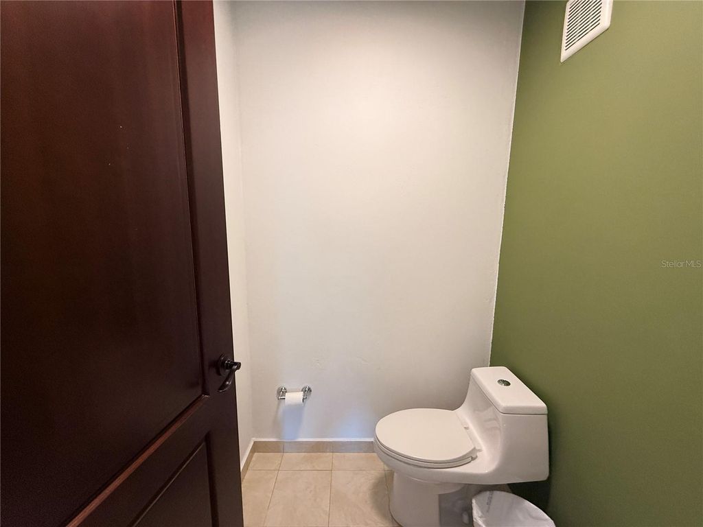 Image 11 of property listing at Alambra ALAMBRA STREET 76, Guaynabo, PR 00971