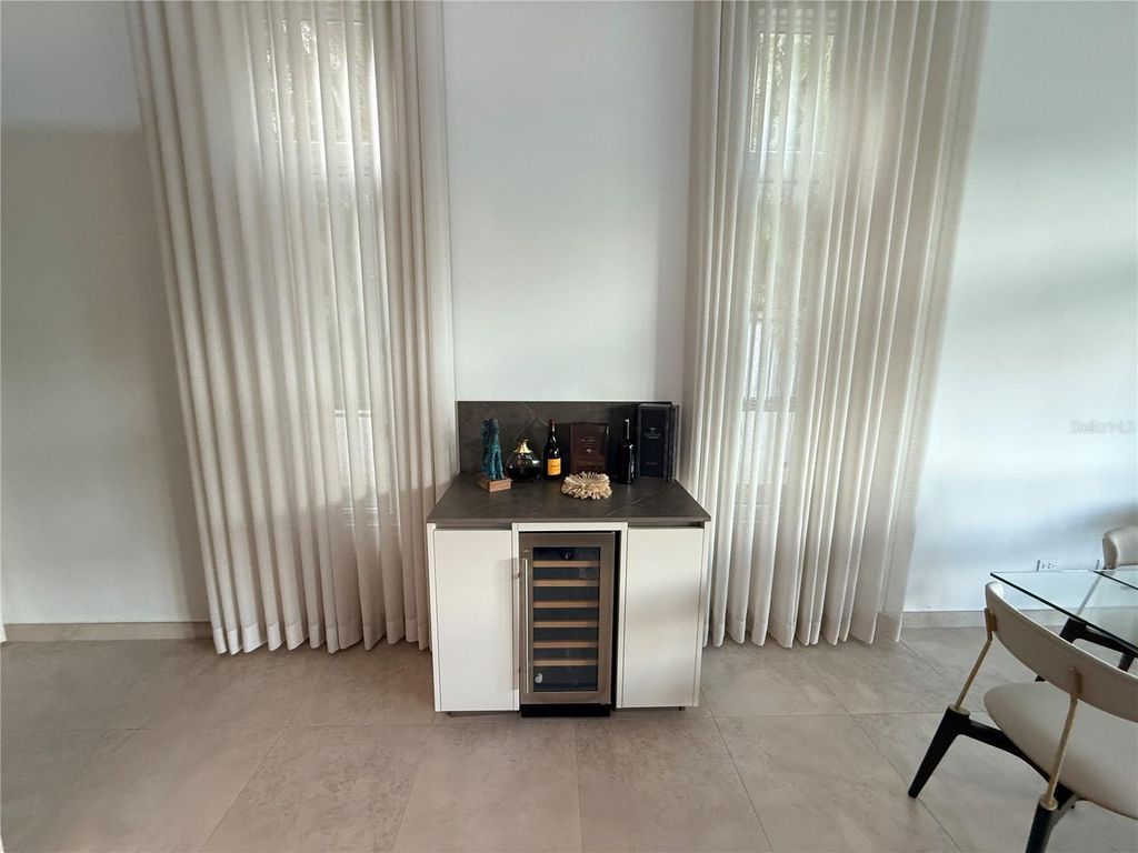 Image 12 of property listing at Alambra ALAMBRA STREET 76, Guaynabo, PR 00971