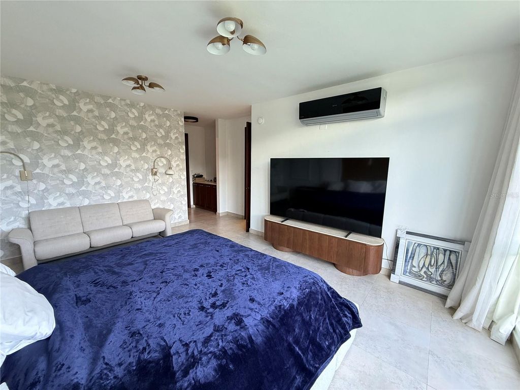 Image 20 of property listing at Alambra ALAMBRA STREET 76, Guaynabo, PR 00971