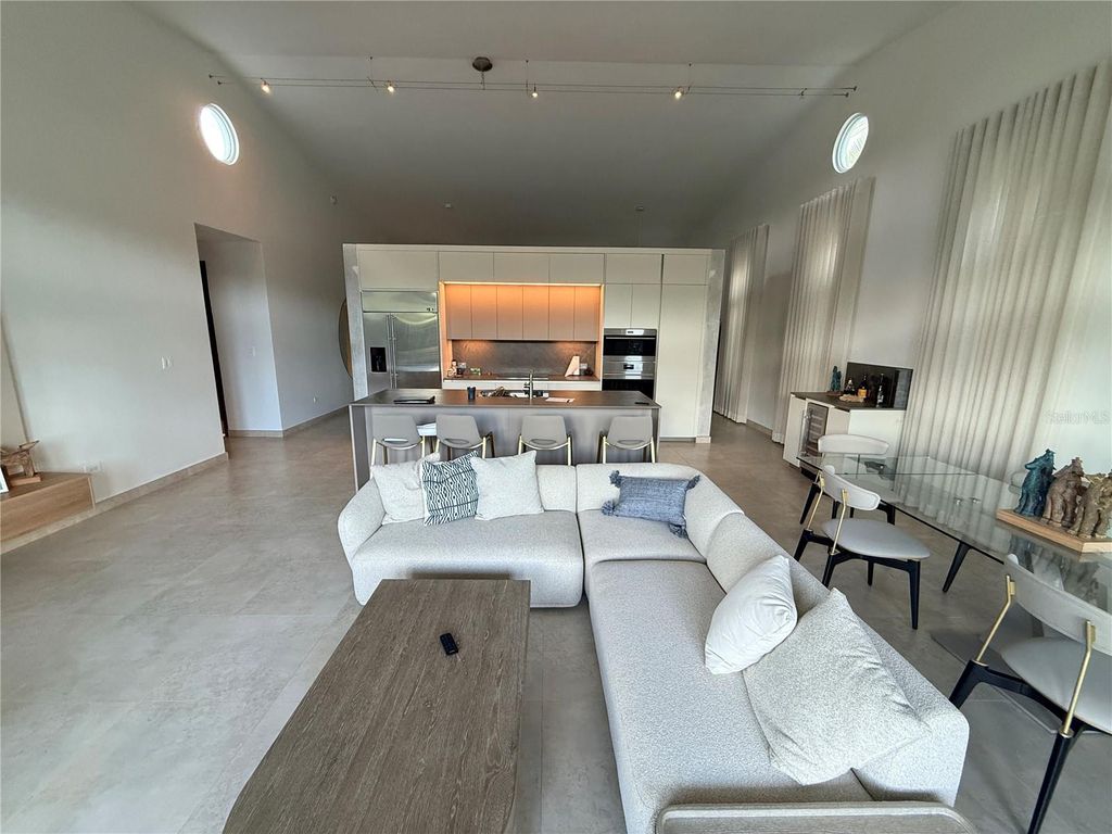 Image 9 of property listing at Alambra ALAMBRA STREET 76, Guaynabo, PR 00971
