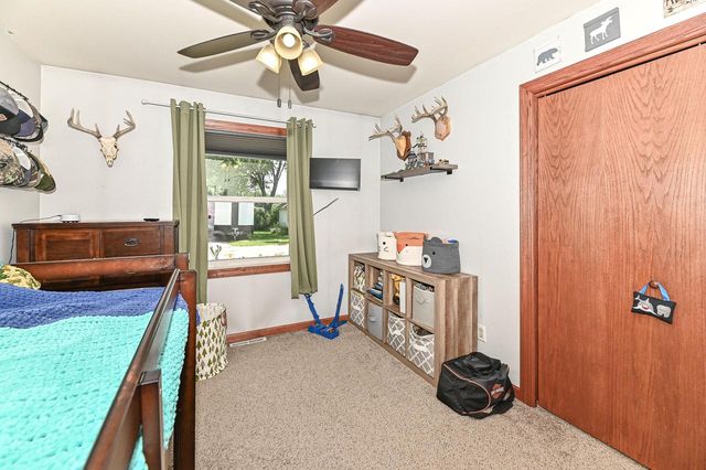 322 Woodlawn AVENUE, Burlington, WI 53105