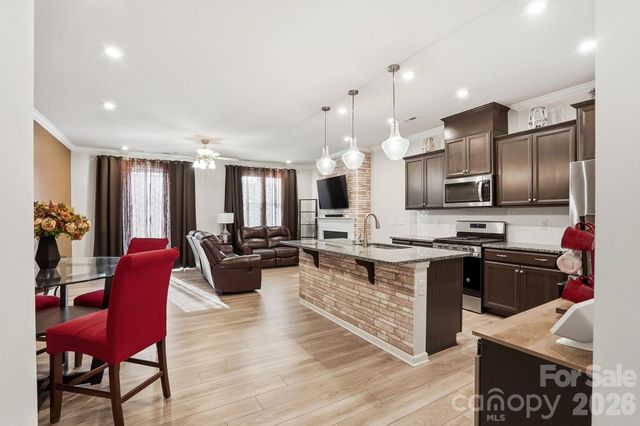 16038 Red Buckeye Lane, Huntersville, NC 28078