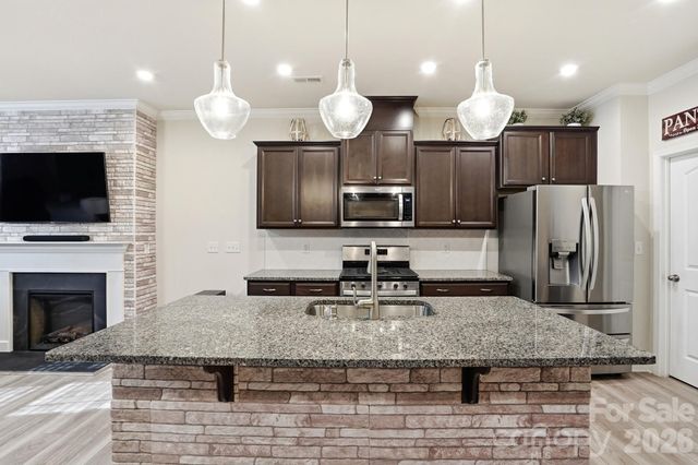 16038 Red Buckeye Lane, Huntersville, NC 28078