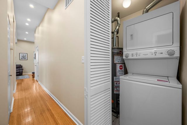 829 W Lawrence Avenue 3, Chicago, IL 60640