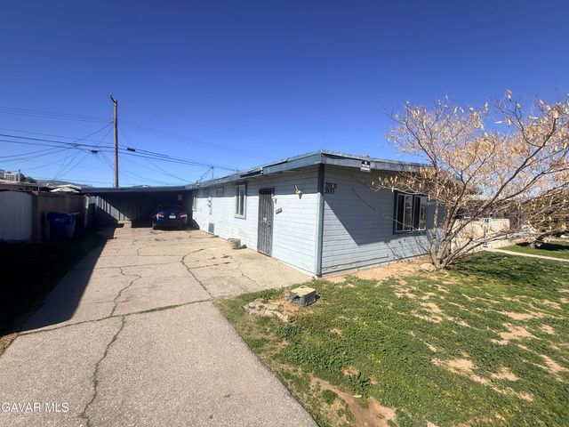 38833 Rambler Ave Avenue, Palmdale, CA 93550