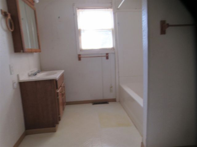 3125 Detroit Road, Niles, MI 49120