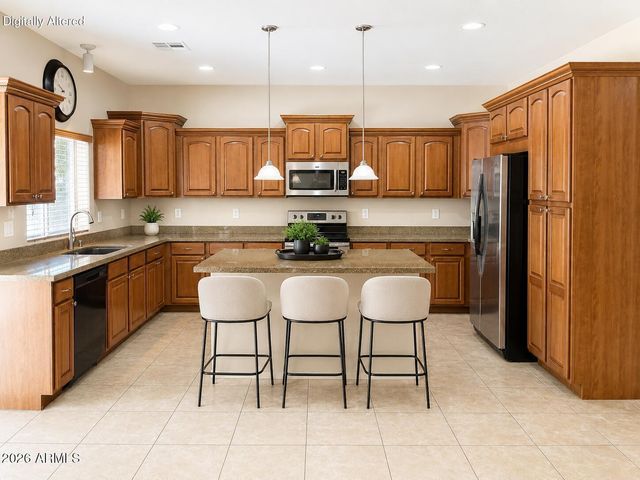 2345 W SKINNER Drive, Phoenix, AZ 85085
