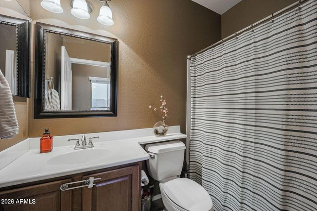 2345 W SKINNER Drive, Phoenix, AZ 85085